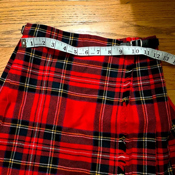 Girls skirts  size 7/8 and 5/6- worn once for photos - Picture 9 of 11